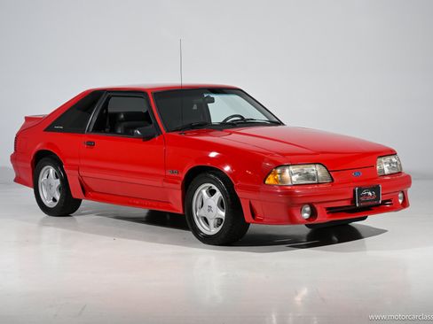 Used 1991 Ford Mustang GT RWD image 1