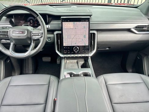 Used 2026 GMC Acadia Elevation w/ Super Cruise Package FWD image 11