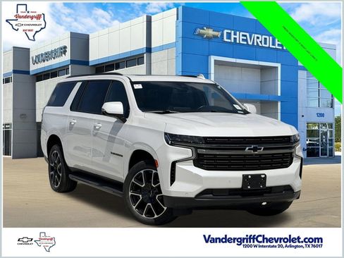Used 2022 Chevrolet Suburban RST w/ Sport Performance Package AWD/4WD image 1