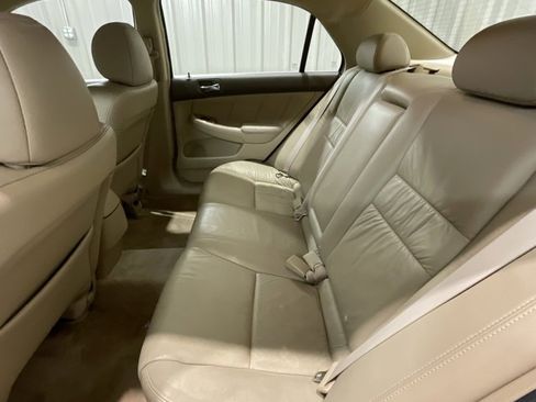 Used 2004 Honda Accord EX image 11
