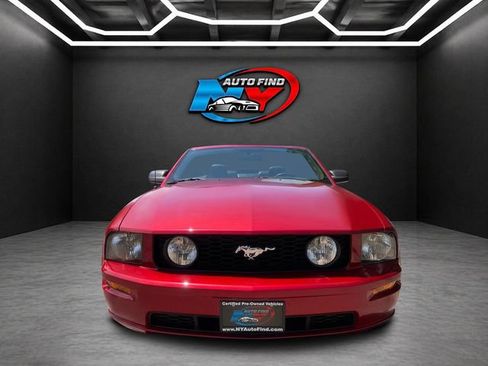 Used 2006 Ford Mustang GT RWD image 12