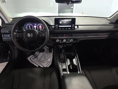 Used 2023 Honda Accord LX image 10