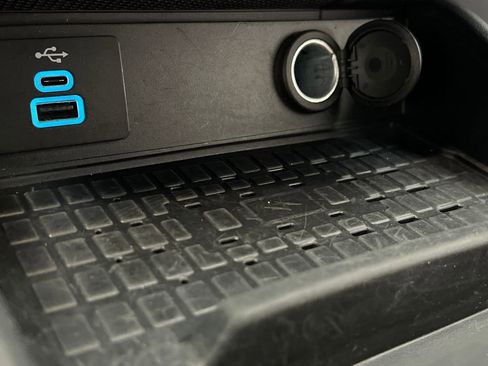 Used 2024 Ford Mustang Premium image 35