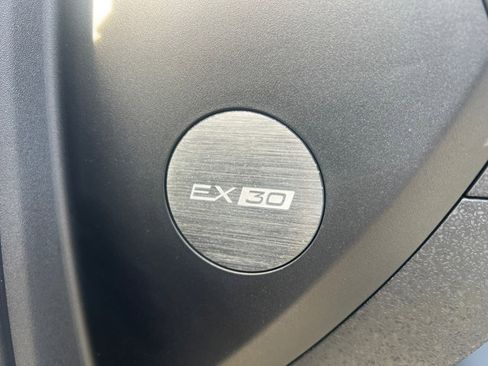 Used 2025 Volvo EX30 Ultra image 53