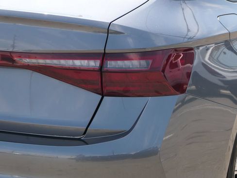 Used 2025 Volkswagen Jetta Sport FWD image 4