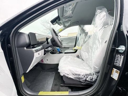 New 2026 Hyundai Kona SE AWD/4WD image 14