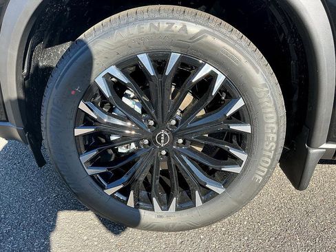 New 2026 Nissan Rogue SV image 7