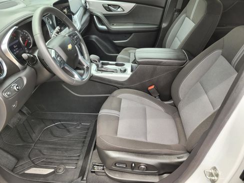 Used 2023 Chevrolet Blazer LT w/ Convenience Package FWD image 23