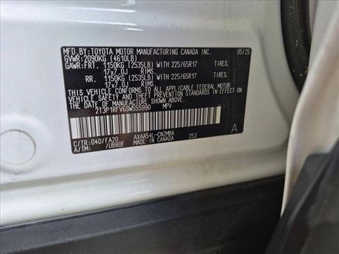 Certified 2025 Toyota RAV4 XLE AWD/4WD image 24