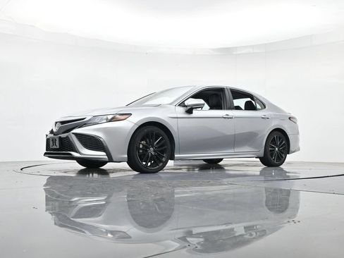 Used 2024 Toyota Camry XSE FWD image 36