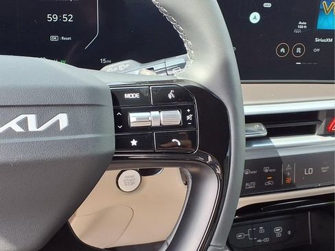New 2026 Kia Sorento SX Prestige AWD/4WD image 12