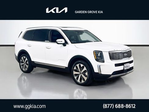 Used 2021 Kia Telluride S FWD image 1