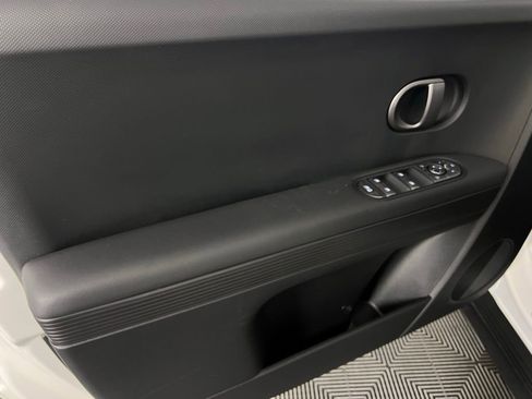 Used 2025 Hyundai Ioniq 5 SEL image 26