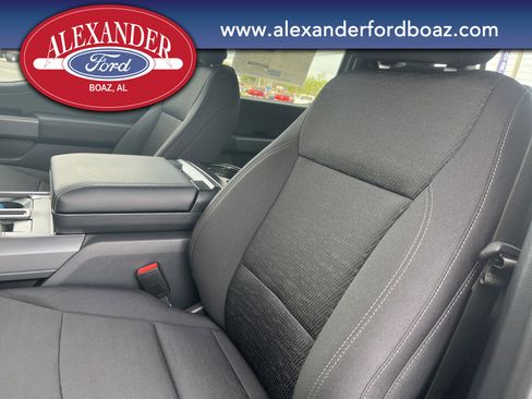 New 2026 Ford F150 XLT w/ Equipment Group 302A MID image 14