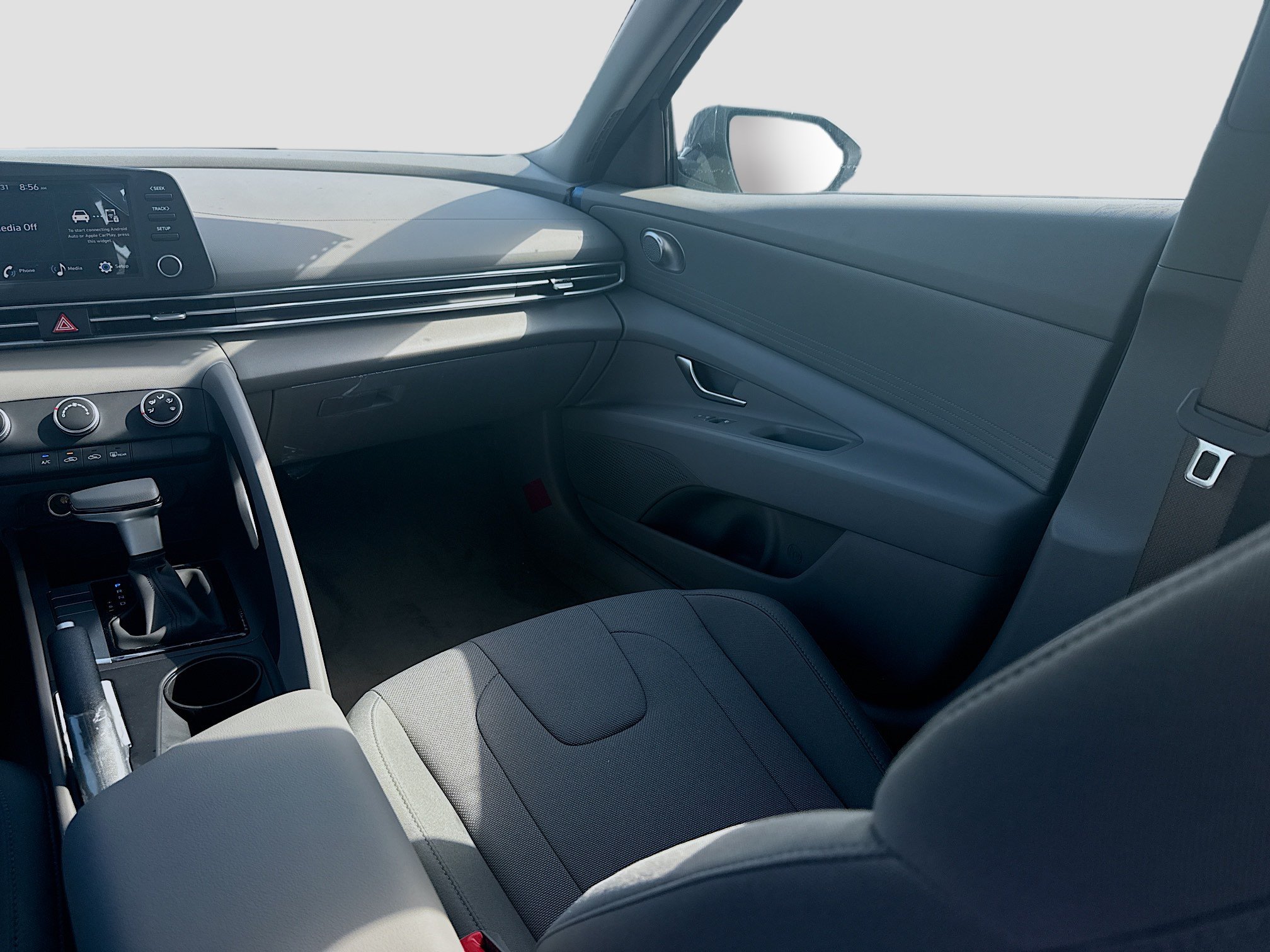New 2026 Hyundai Elantra SE FWD image 16