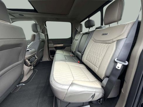 Used 2026 Ford F450 Platinum w/ Platinum Plus Package image 13