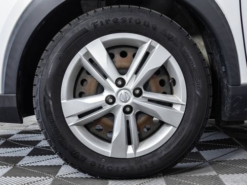 Used 2020 Nissan Kicks S FWD image 31