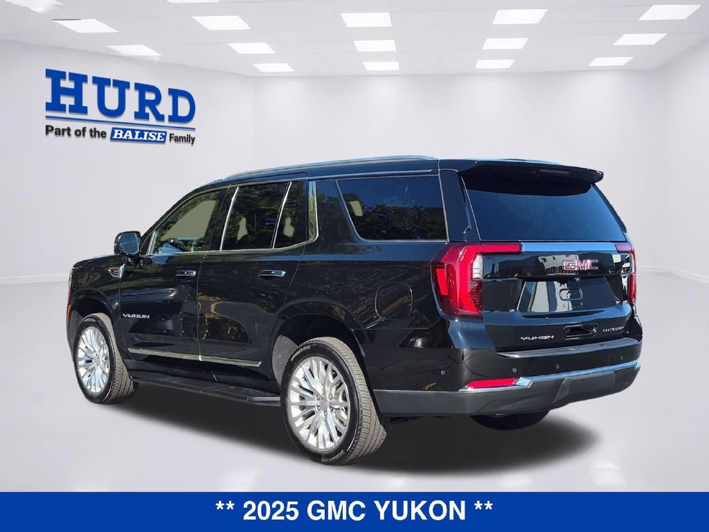 Used 2025 GMC Yukon Elevation AWD/4WD image 6