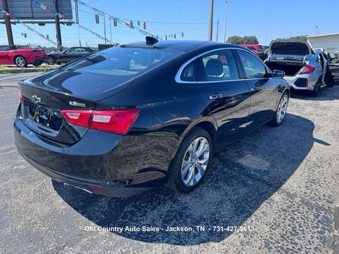 Used 2018 Chevrolet Malibu Premier w/ Driver Confidence Package FWD image 6