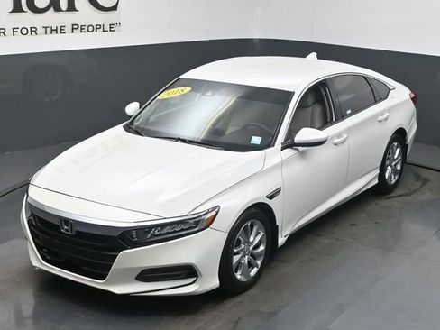 Used 2018 Honda Accord LX image 43