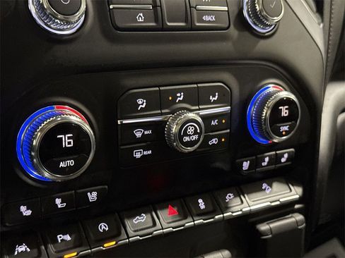 Used 2021 GMC Sierra 1500 SLT w/ SLT Premium Plus Package image 16