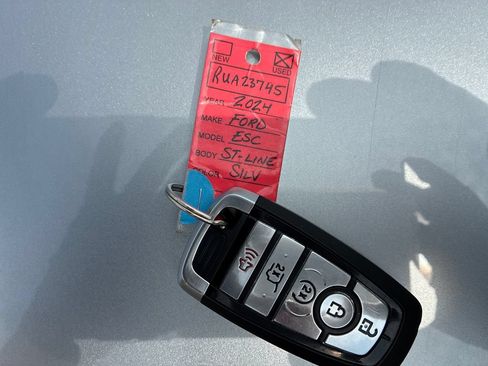 Used 2024 Ford Escape ST-Line AWD/4WD image 27