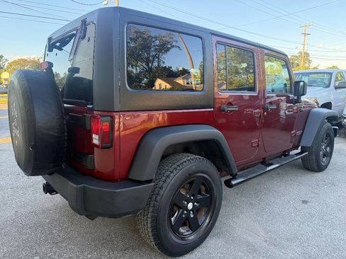 Used 2008 Jeep Wrangler Unlimited Rubicon w/ Dual Top Group image 6