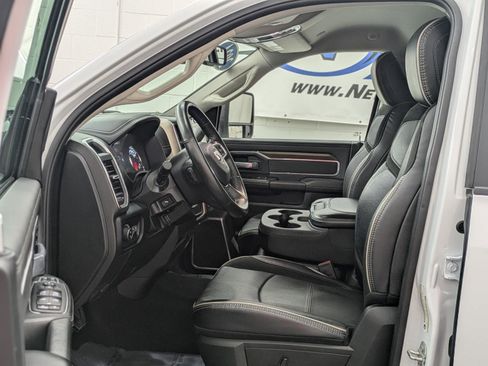 Used 2024 RAM 2500 Laramie image 4