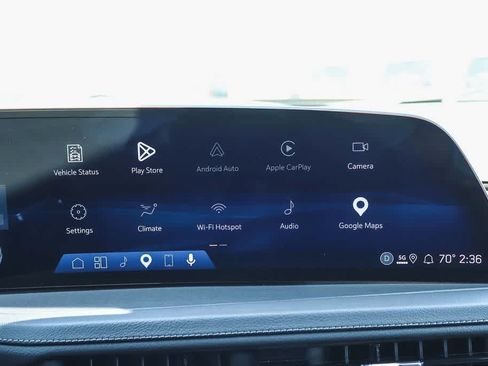 Used 2025 Cadillac XT4 Premium Luxury w/ Cold Weather Package FWD image 14