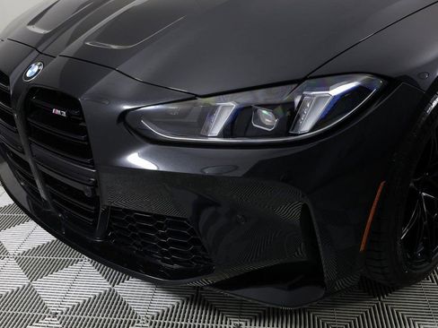 Used 2025 BMW M3 w/ Executive Package image 46