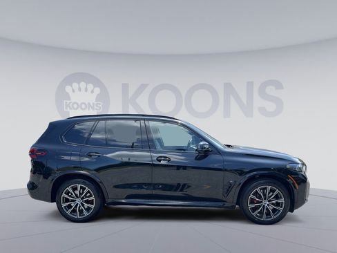 Used 2024 BMW X5 xDrive40i w/ M Sport Package AWD/4WD image 8