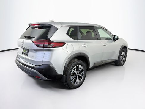 Used 2023 Nissan Rogue SV FWD image 9