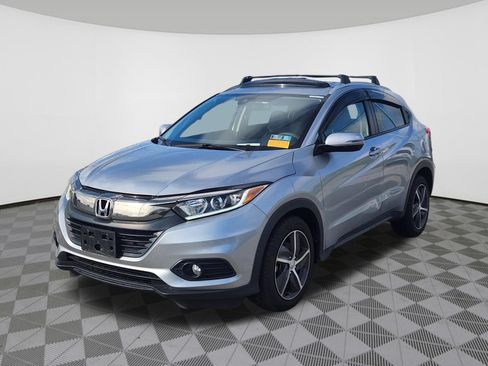 Used 2022 Honda HR-V EX image 2