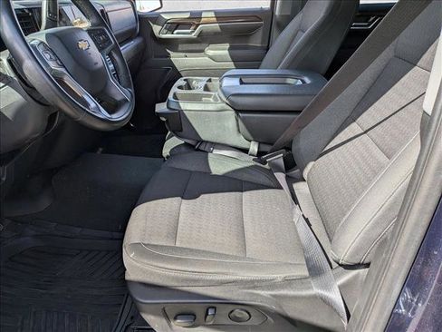 Used 2023 Chevrolet Silverado 1500 LT RWD image 14