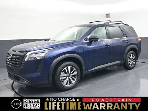 New 2026 Nissan Pathfinder SL FWD image 1