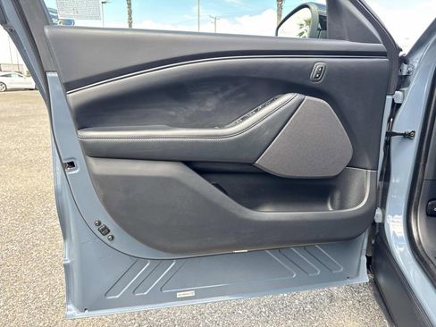 Used 2023 Ford Mustang Mach-E Select RWD image 19