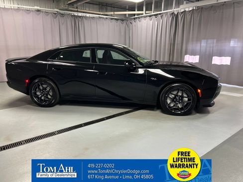 New 2026 Dodge Charger R/T w/ Performance Handling Group AWD/4WD image 8