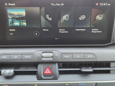 New 2026 Kia K4 LXS image 12