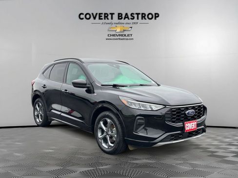 Used 2024 Ford Escape ST-Line w/ Tech Pack #1 FWD image 7