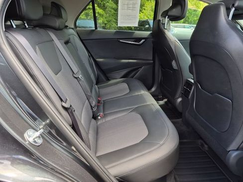 Used 2024 Kia Niro EX Touring FWD image 25