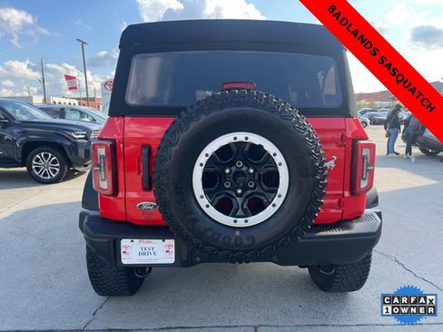 Used 2022 Ford Bronco Badlands image 6