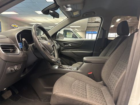 Certified 2024 Chevrolet Equinox LT image 22