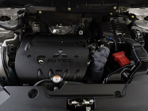 Used 2020 Mitsubishi Outlander Sport SE image 21