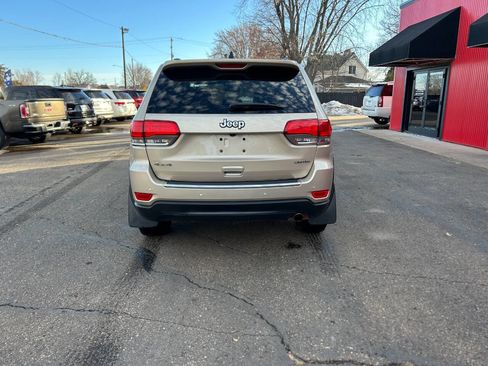 Used 2015 Jeep Grand Cherokee Limited image 16