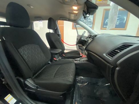 Used 2024 Mitsubishi Outlander Sport ES AWD/4WD image 17