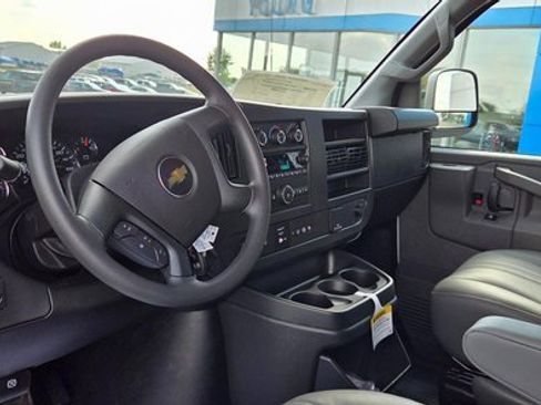 New 2025 Chevrolet Express 2500 w/ Driver Convenience Package image 13