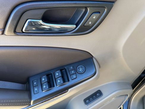 Used 2016 Chevrolet Tahoe LT image 19