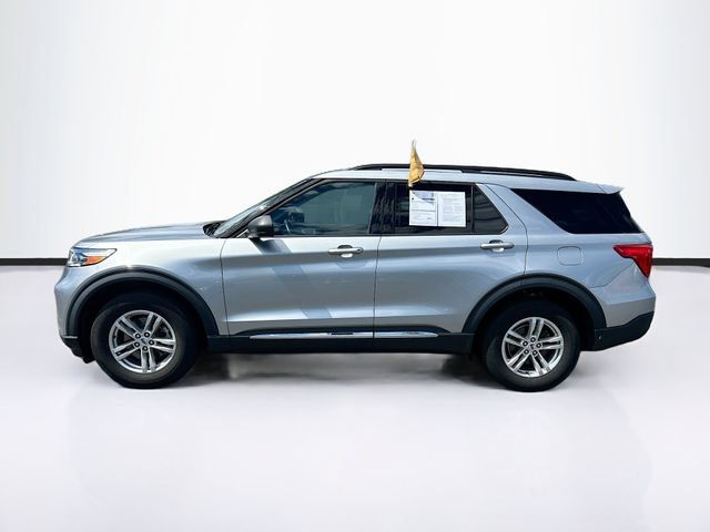 Used 2022 Ford Explorer XLT w/ Class IV Trailer Tow Package AWD/4WD image 5
