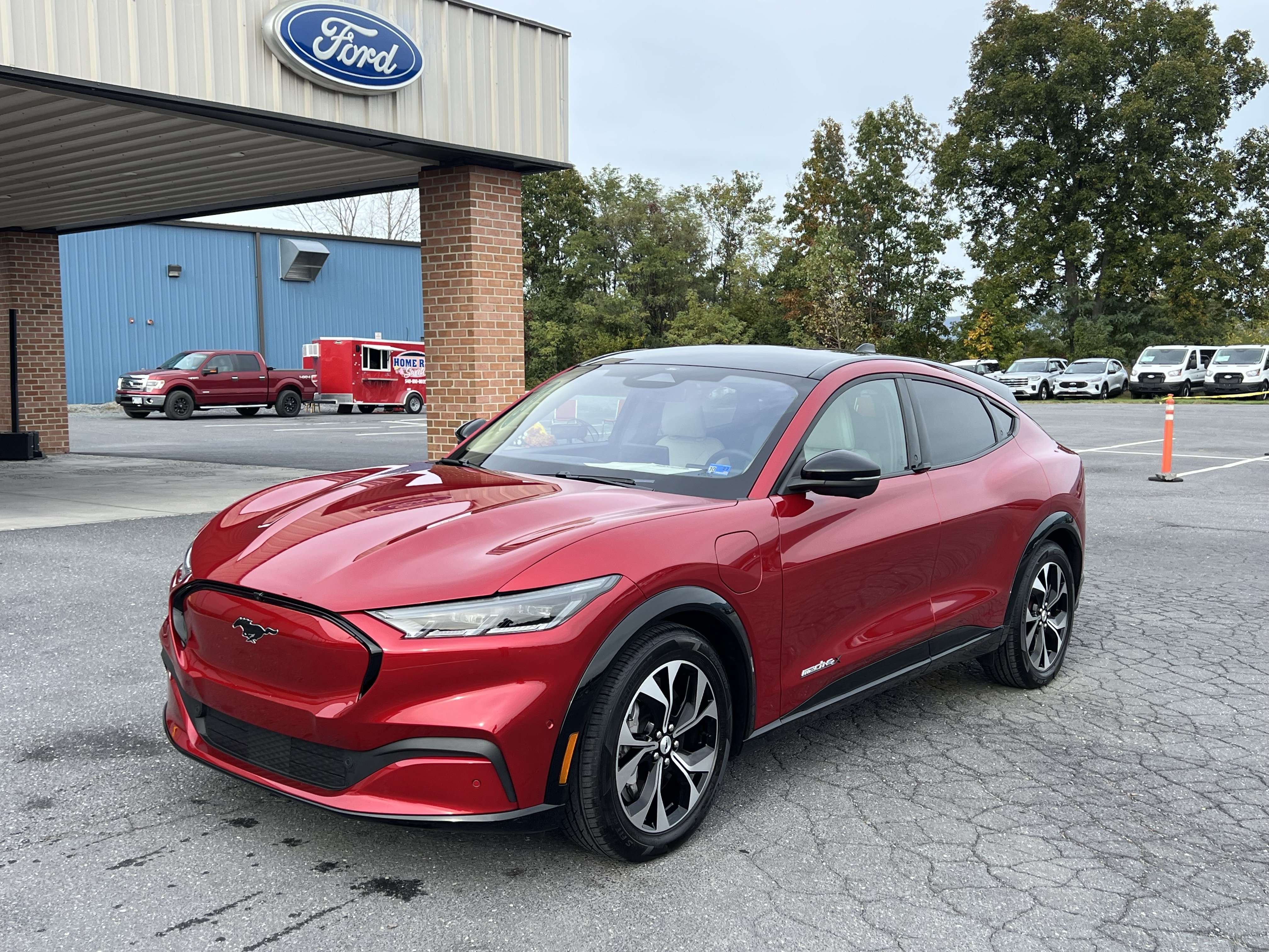 Used 2023 Ford Mustang Mach-E Premium AWD/4WD image 2