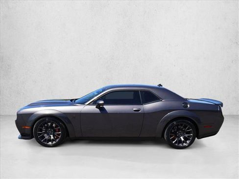 Used 2020 Dodge Challenger SRT Hellcat Redeye RWD image 9